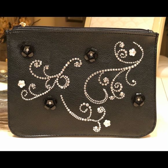 Black Designed Purse - Picture 6 of 6